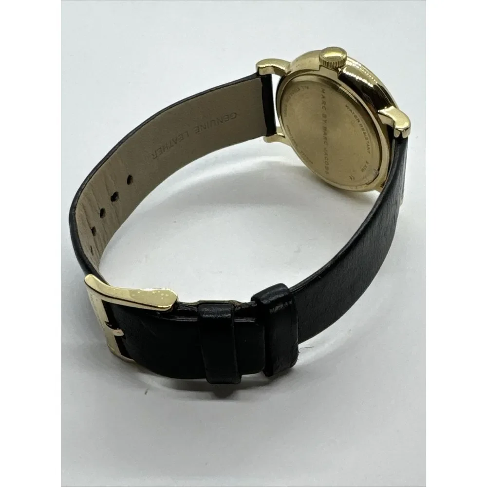 Marc Jacobs MBM1269 Women's Black Leather Analog Dial Quartz Wrist Watch JNA704